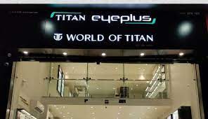  WORLD OF TITAN-EYEPLUS